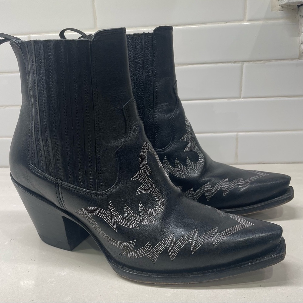 Tecovas Midnight Booties